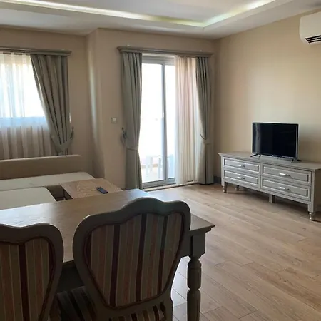 Daphne Apartament *